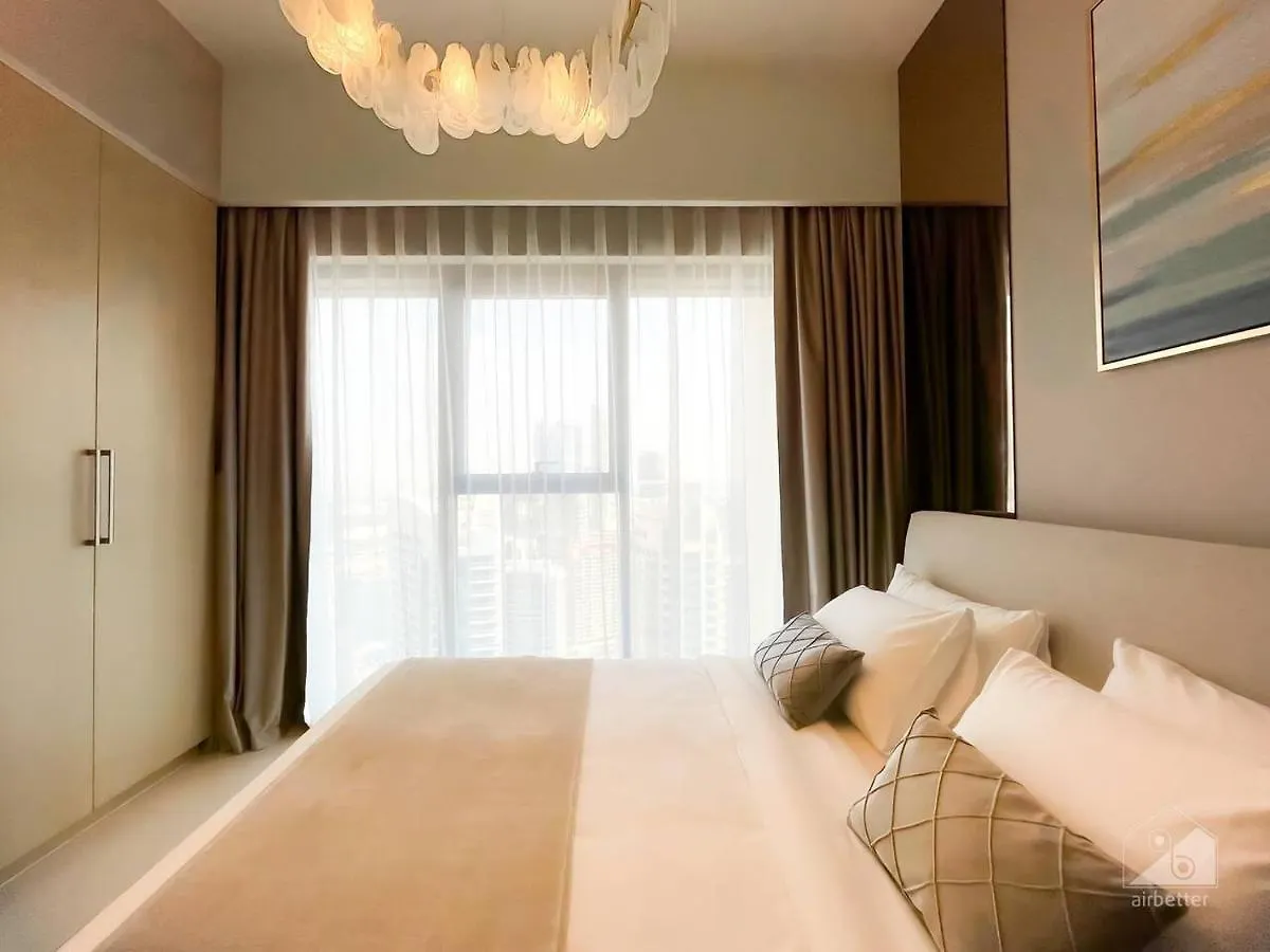 New! Modern Elegance 2B In Burj Royale Downtown Apartment Dubai