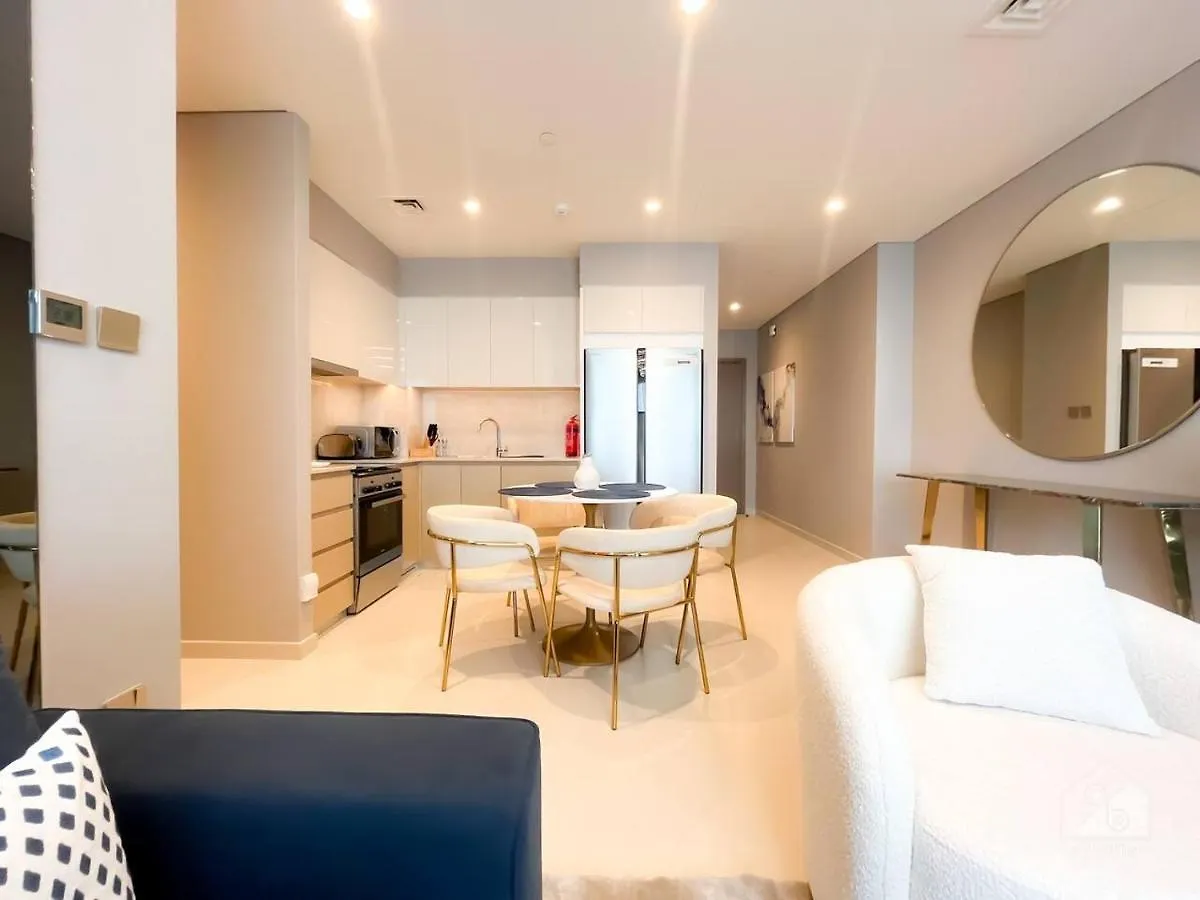 New! Modern Elegance 2B In Burj Royale Downtown Apartment Dubai